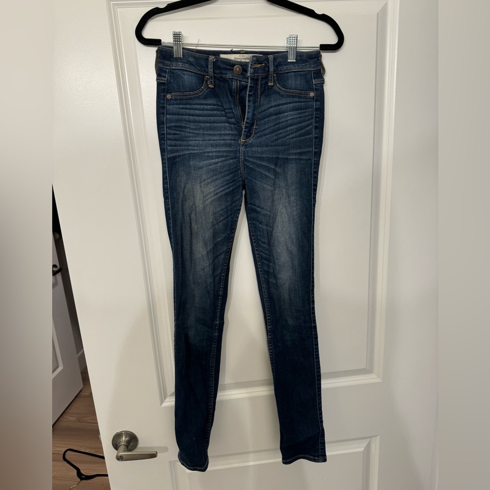 Abercrombie high waisted jeans